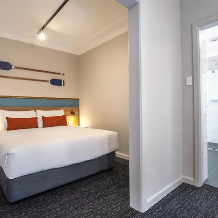 Nightcap At Ocean Beach Hotel Umina Beach Exterior photo