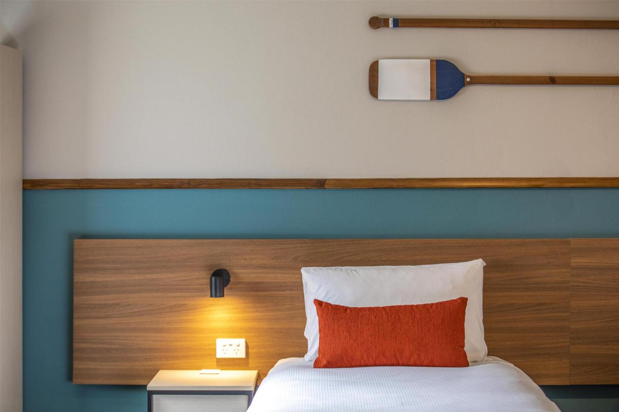 Hotel Nightcap At Ocean Beach Hotel Umina Beach