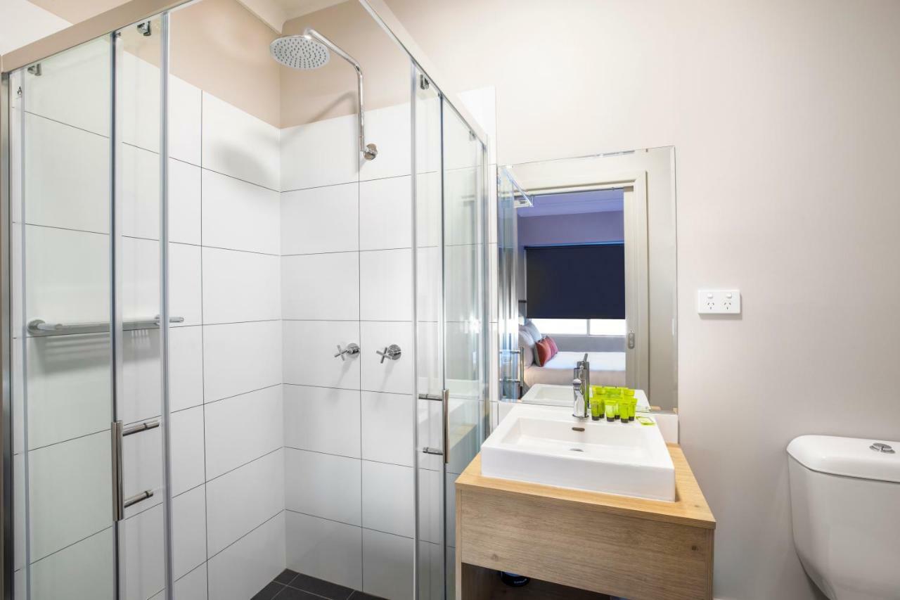Hotel Nightcap At Ocean Beach Hotel 3*